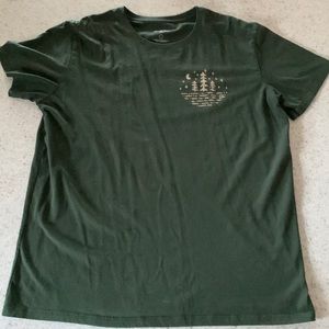 Green Goodfellow t-shirt. It’s a size Large in mens.